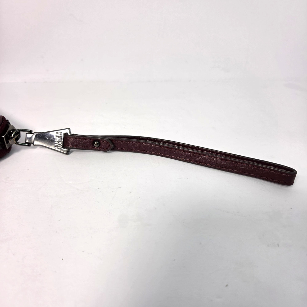 Aimee Kestenberg Leather Burgundy Pebble Zipper Wallet Card Holder Wrist Around - Picture 6 of 8